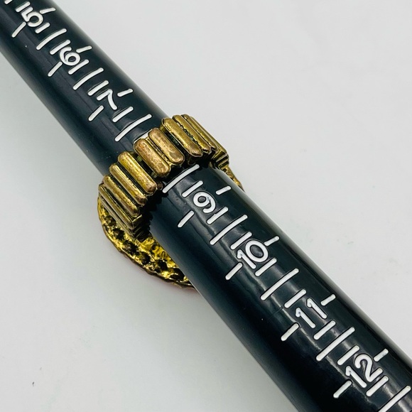 Vintage Stretch Pink Lucite Teardrop Ring in Rhinestone Halo Setting Bling - Picture 10 of 12